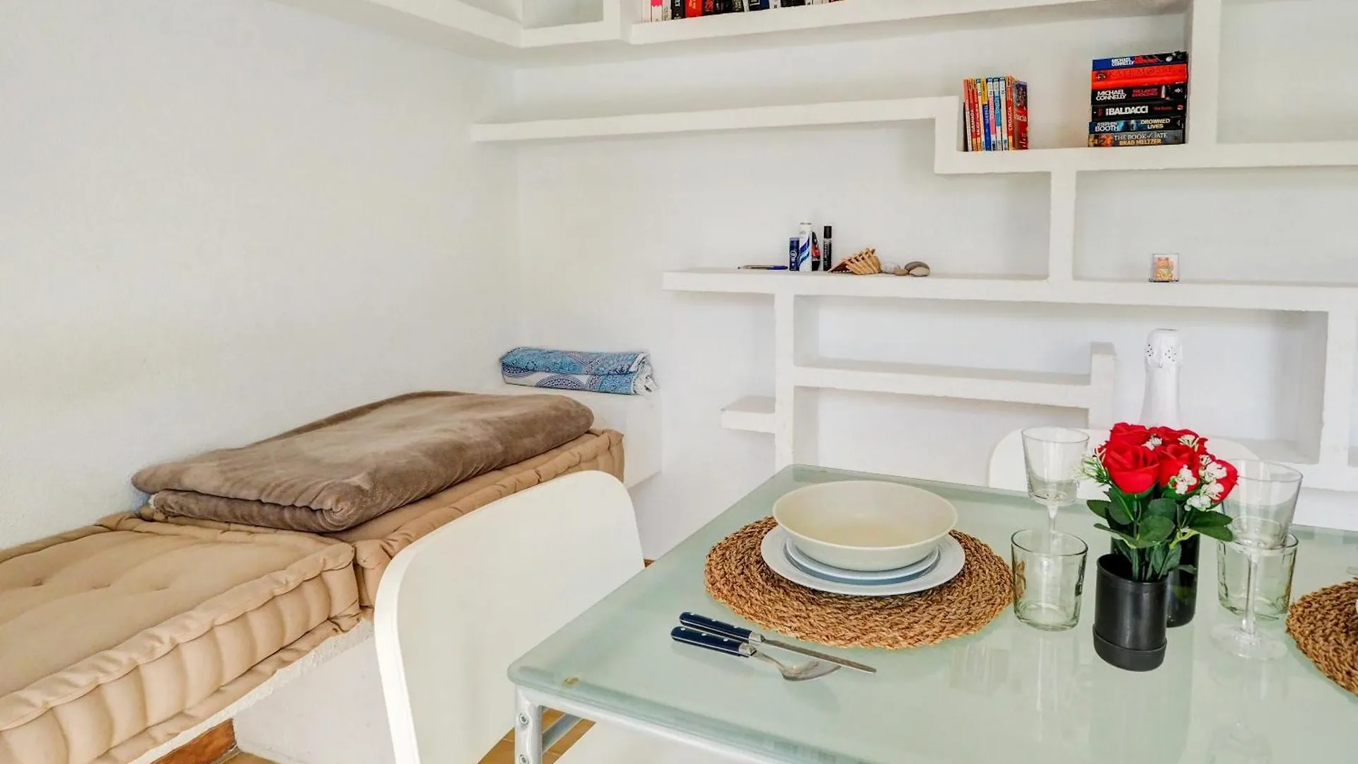 Espalter Onyx By Hello Homes Sitges 0*,  Spain